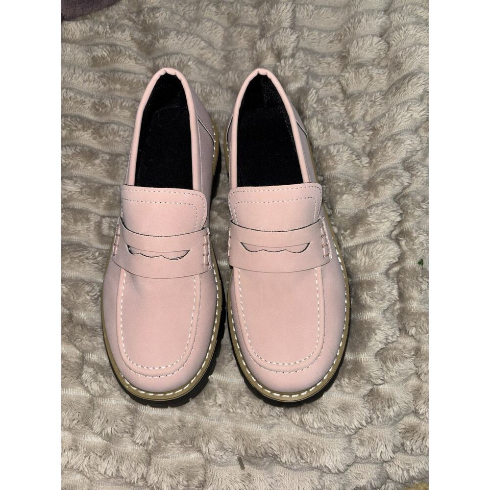 Pink Penny Loafers Sz 37 6.5 Faux Suede Black Thick Sole